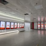 党建馆设计如何平衡传统展示形式与数字化互动体验的创新需求？